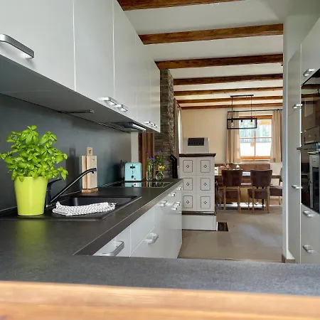 Almdorf Omlach, Fanningberg Chalet