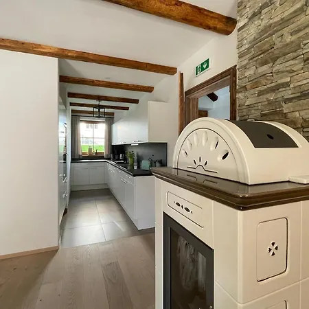 Almdorf Omlach, Fanningberg Chalet Weisspriach